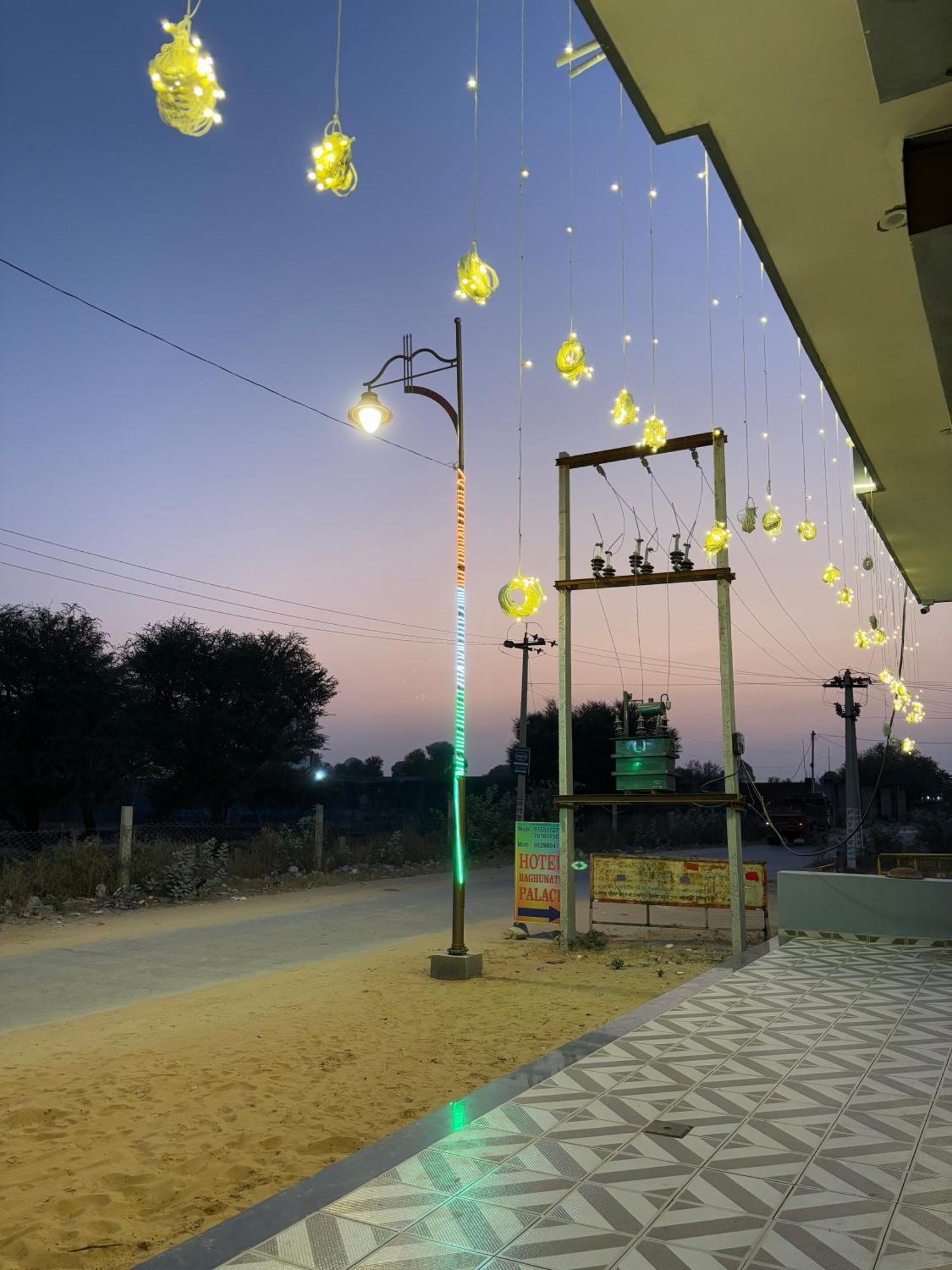 Hotel Raghunath Palace Khātu 외부 사진