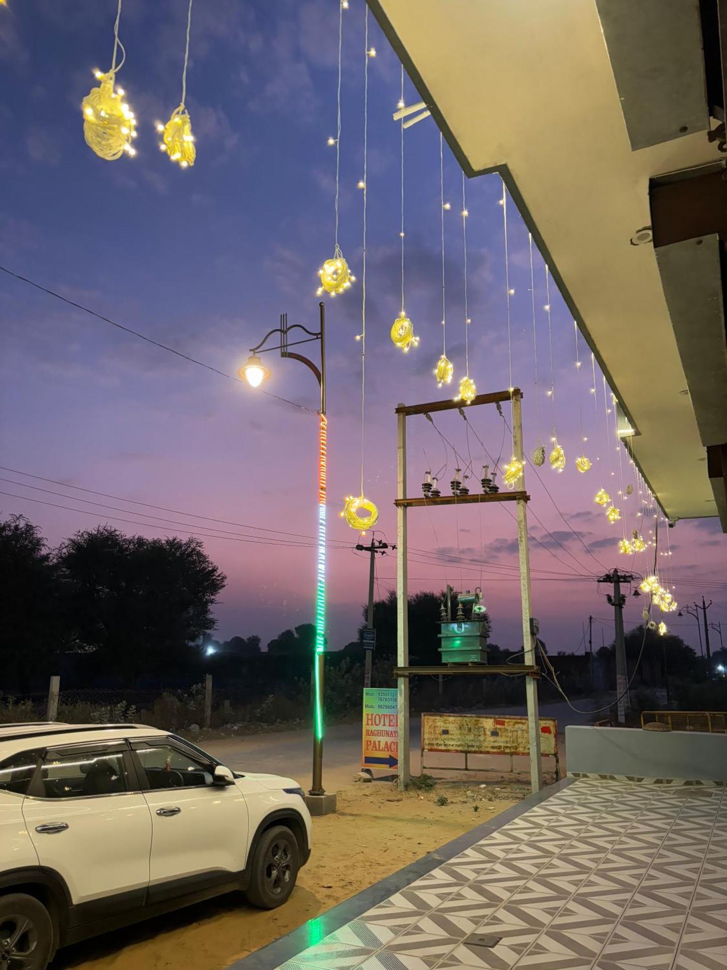 Hotel Raghunath Palace Khātu 외부 사진